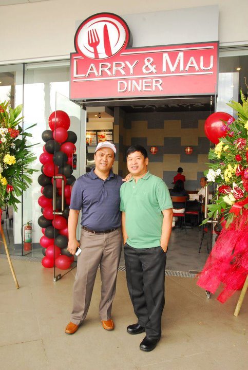 Larry & Mau Diner